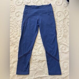 Victoria’s Secret Victoria Sport Knockout Capri Blue Athletic Leggings XS